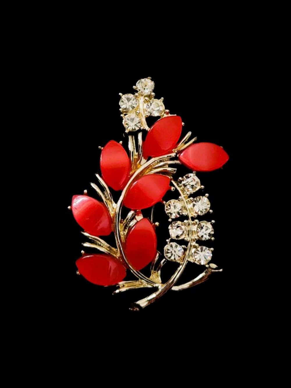 Vtg 1950s Red Thermoset Lucite Rhinestone Floral Brooch Pin Gold Tone C Clasp